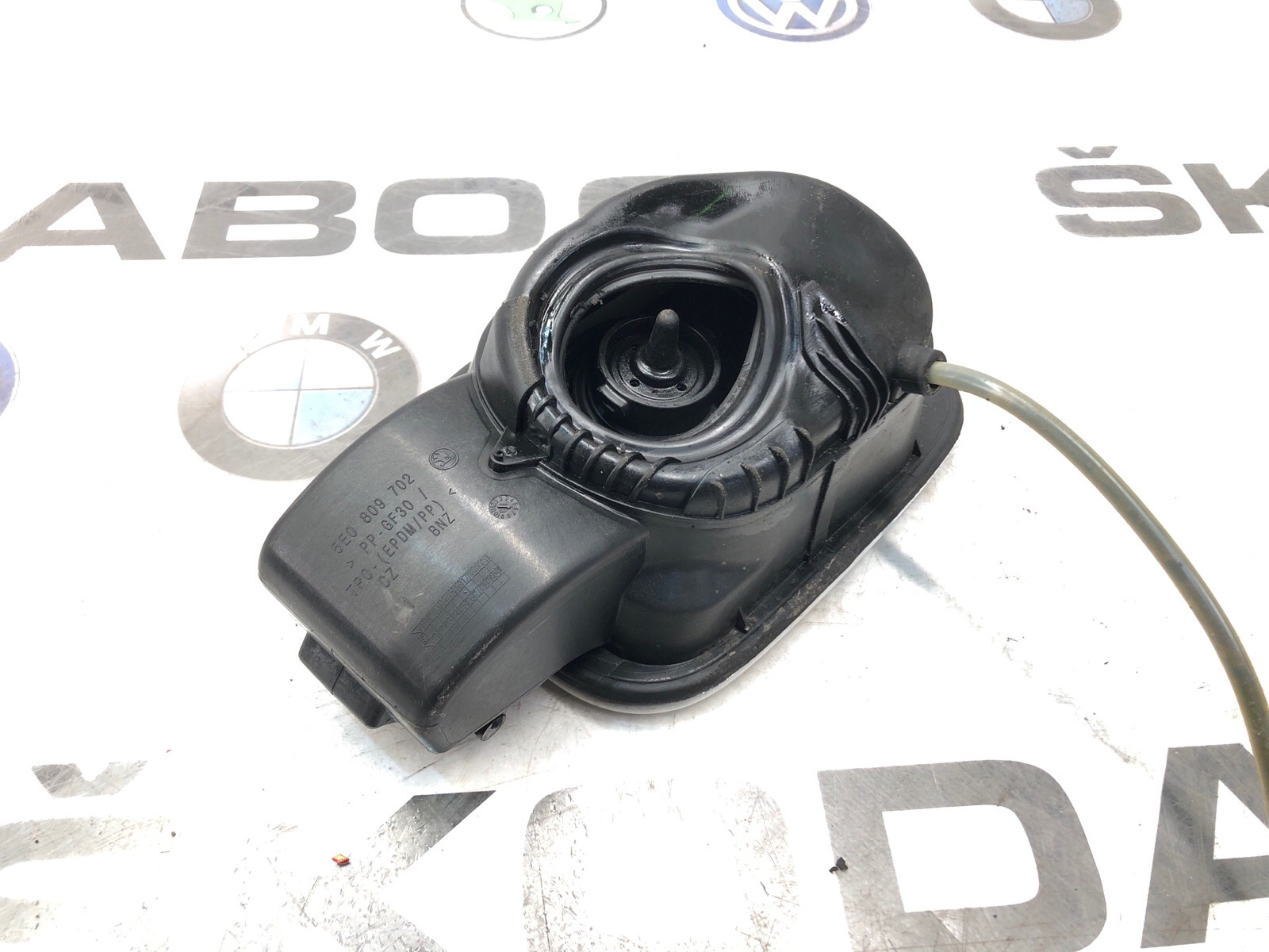 лючок бензобака, 2000 рублей, Москва