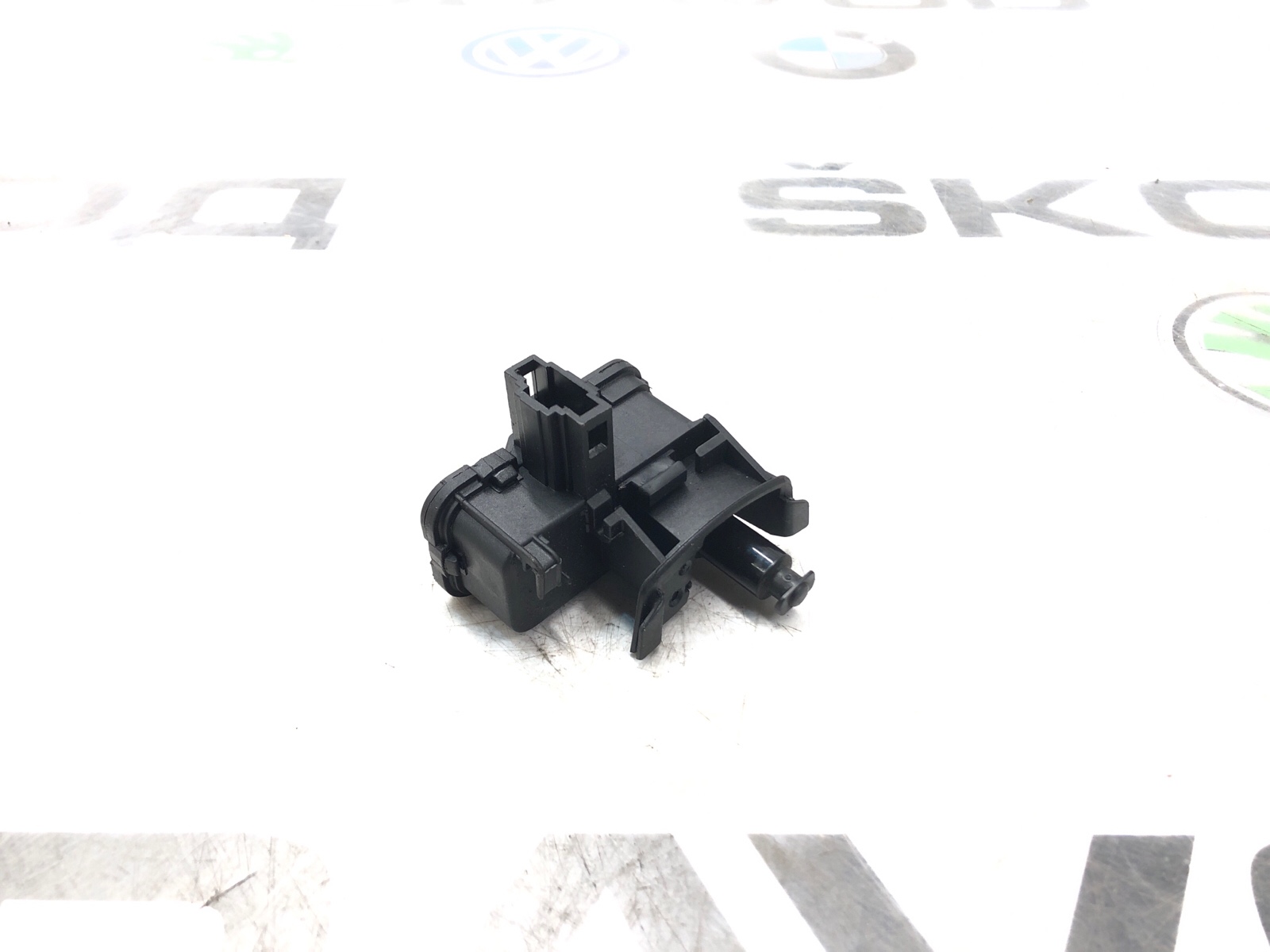 Активатор лючка бензобака, 1500 рублей, Москва