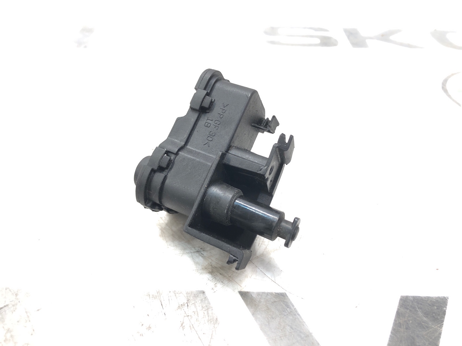 Активатор лючка бензобака, 1500 рублей, Москва