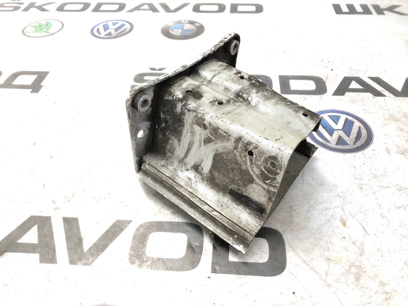 лонжерон, 5000 рублей, Москва