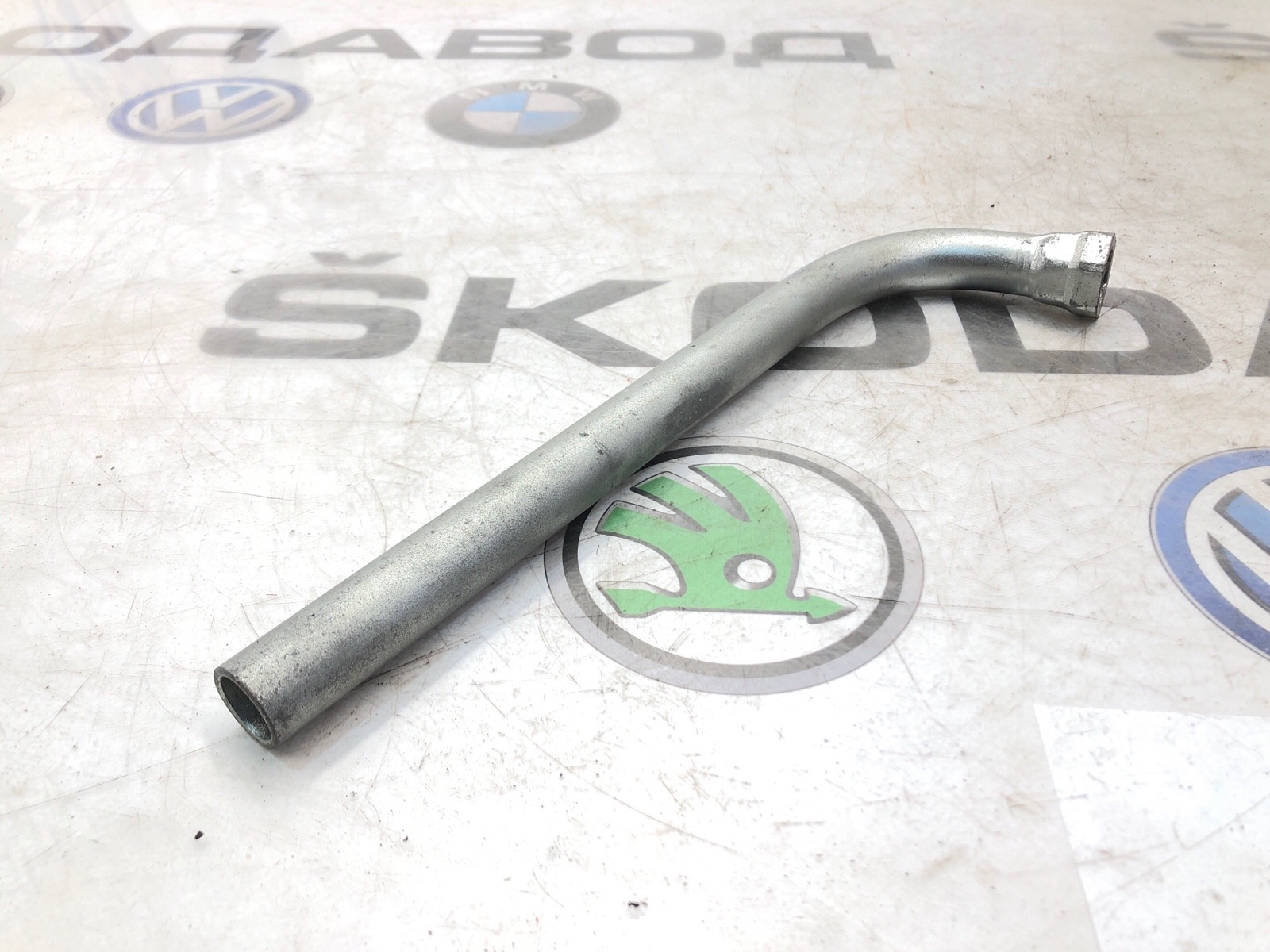 Балонный ключ, 500 рублей, Москва