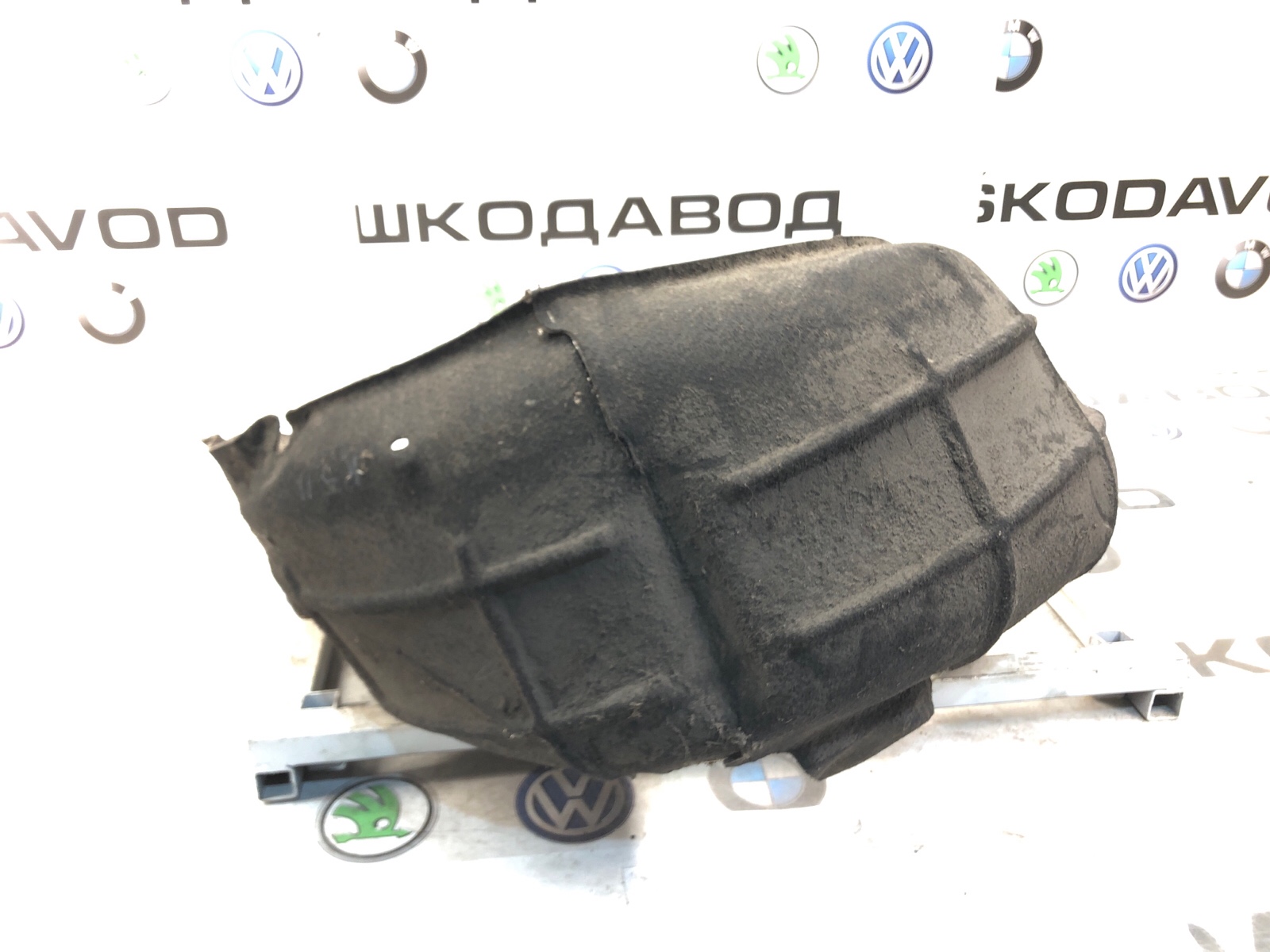 подкрылок, 1000 рублей, Москва