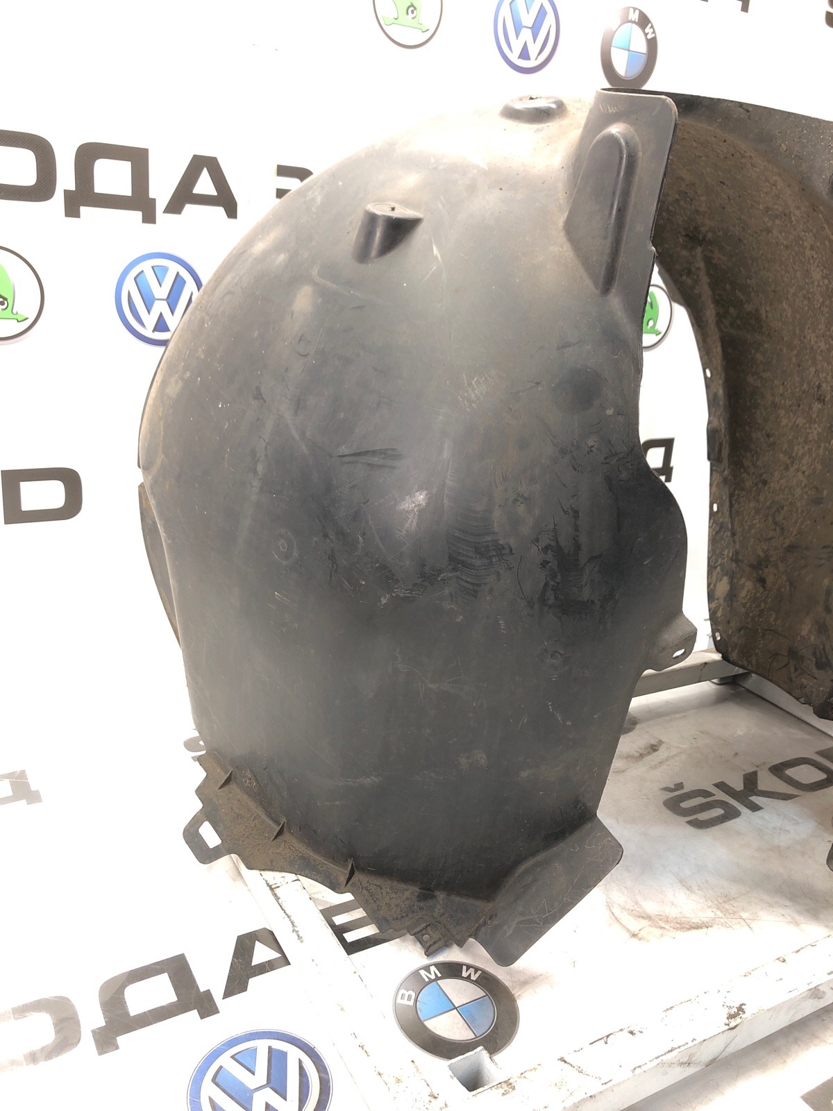 подкрылок, 3000 рублей, Москва