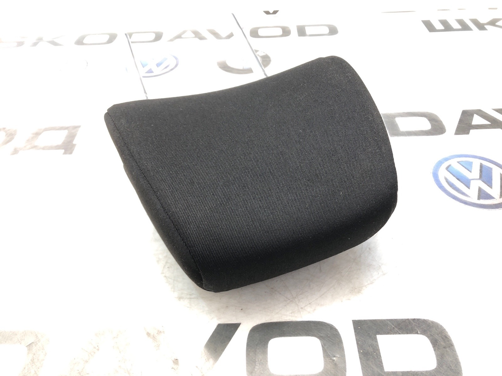 Подголовник, 1500 рублей, Москва