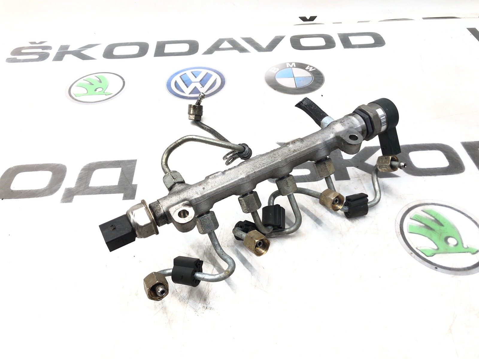 Топливная рампа, 10000 рублей, Москва