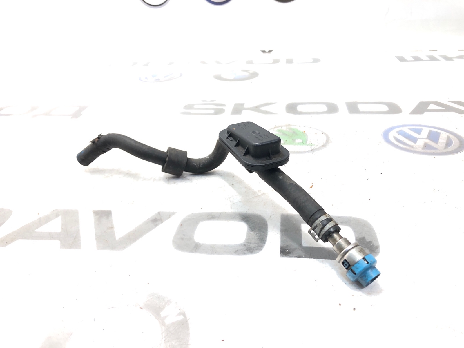 Демпфер топливной рампы, 1000 рублей, Москва