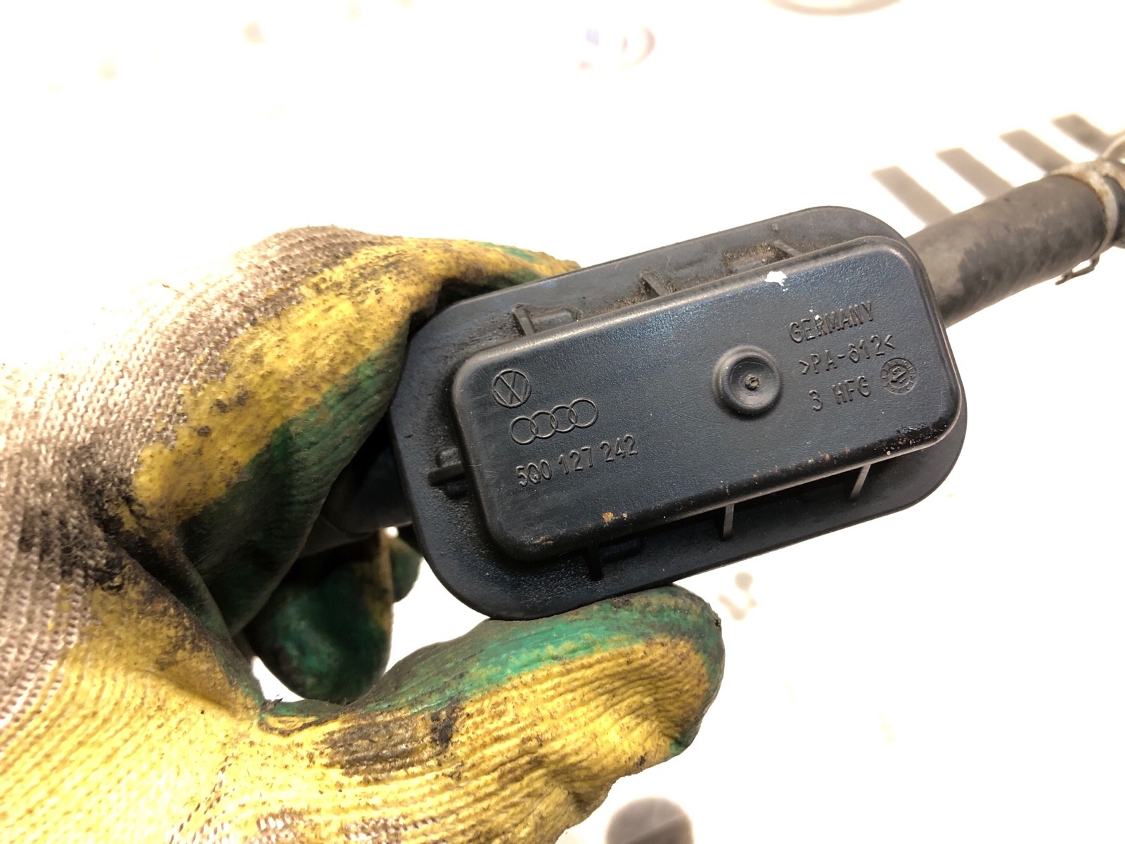 Демпфер топливной рампы, 1000 рублей, Москва