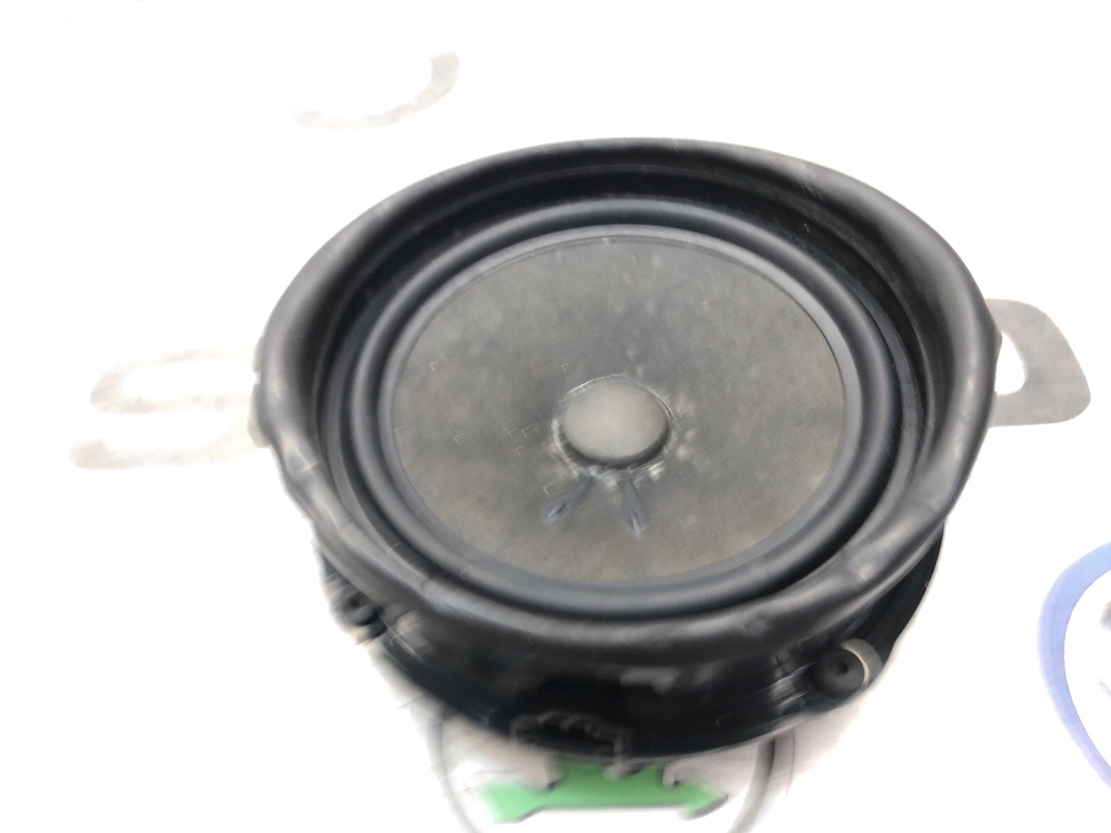 Динамик, 2000 рублей, Москва