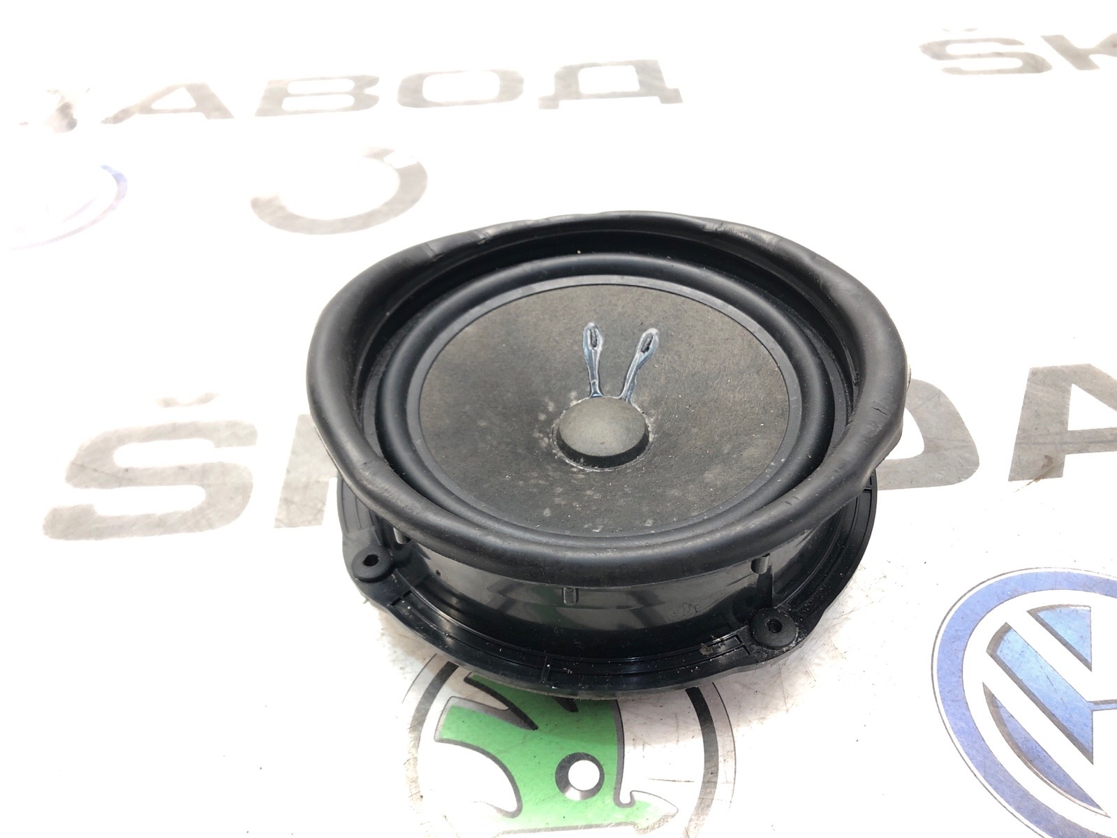 Динамик, 2000 рублей, Москва