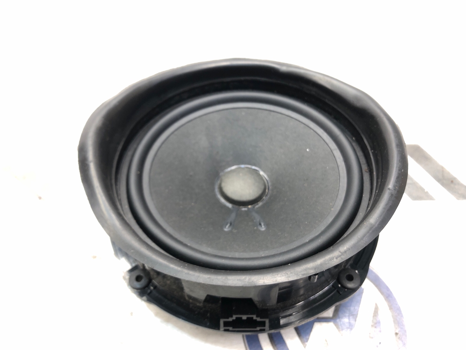 Динамик, 2000 рублей, Москва