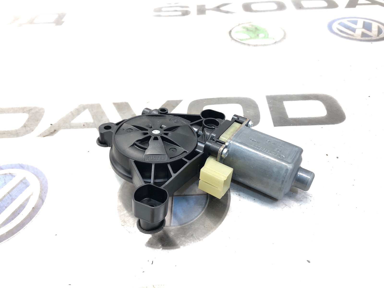 мотор стеклоподъемника, 500 рублей, Москва