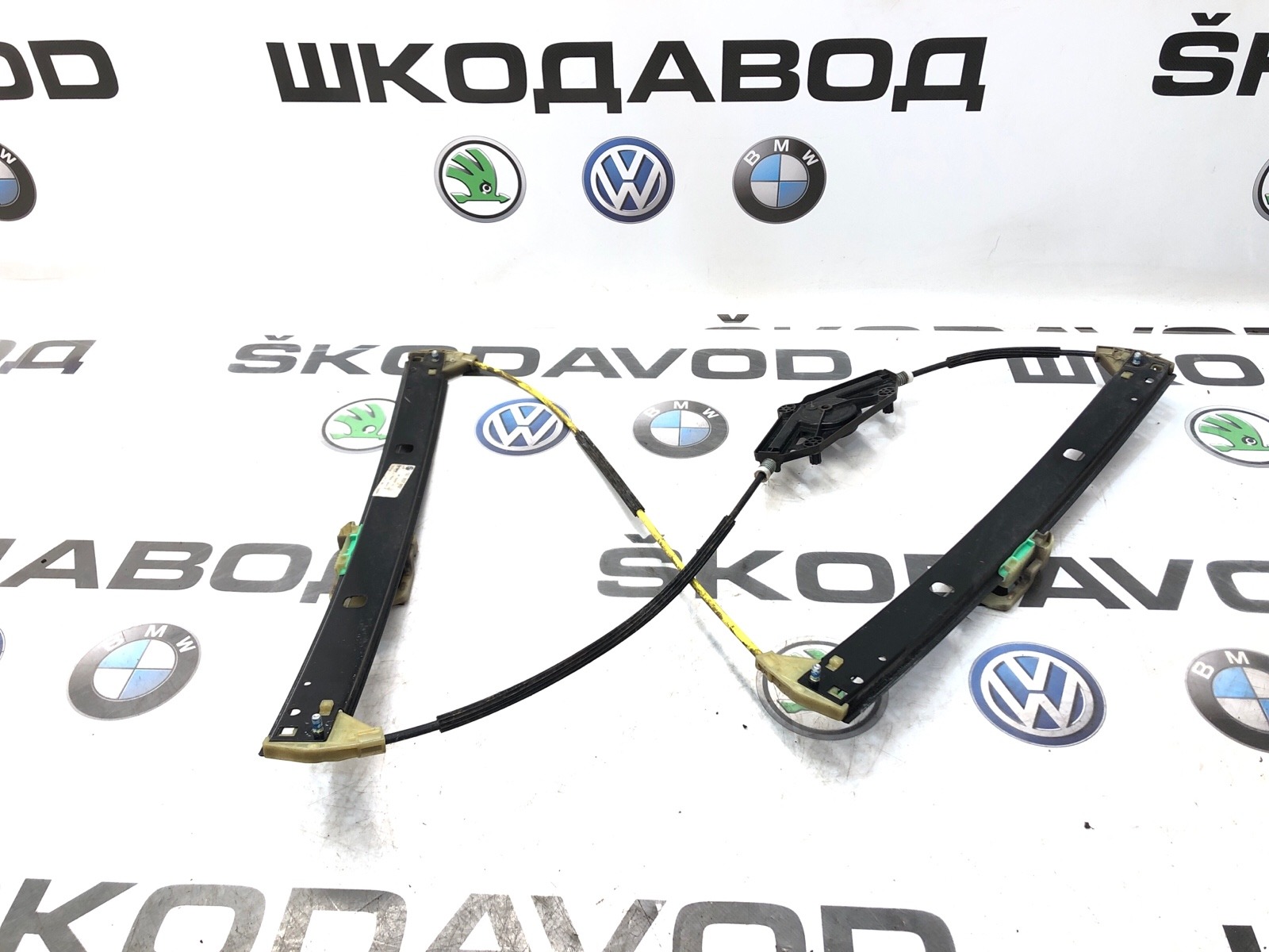 Стеклоподъемник, 2000 рублей, Москва