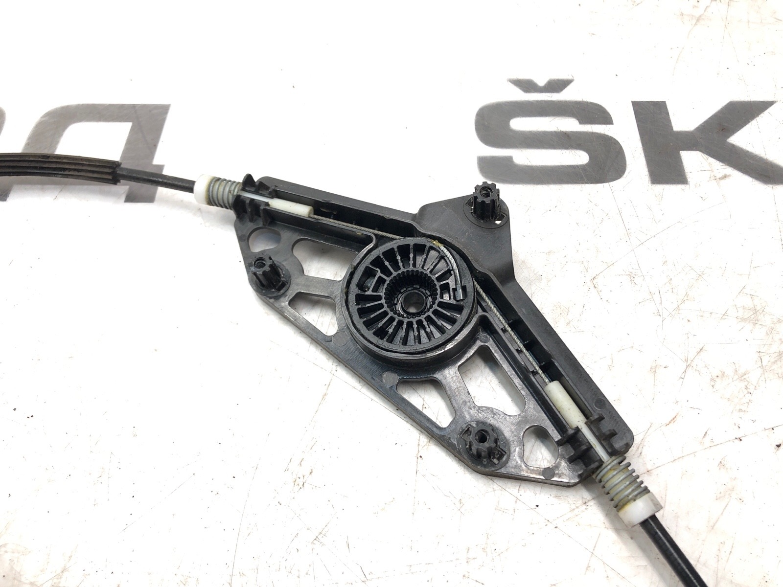 Стеклоподъемник, 2000 рублей, Москва