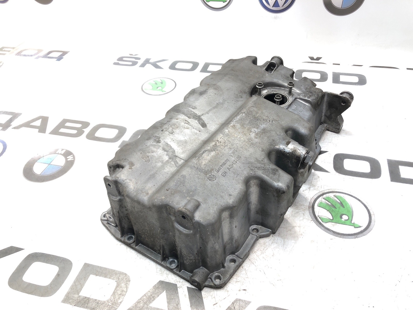 Масляный поддон двигателя, 3000 рублей, Москва