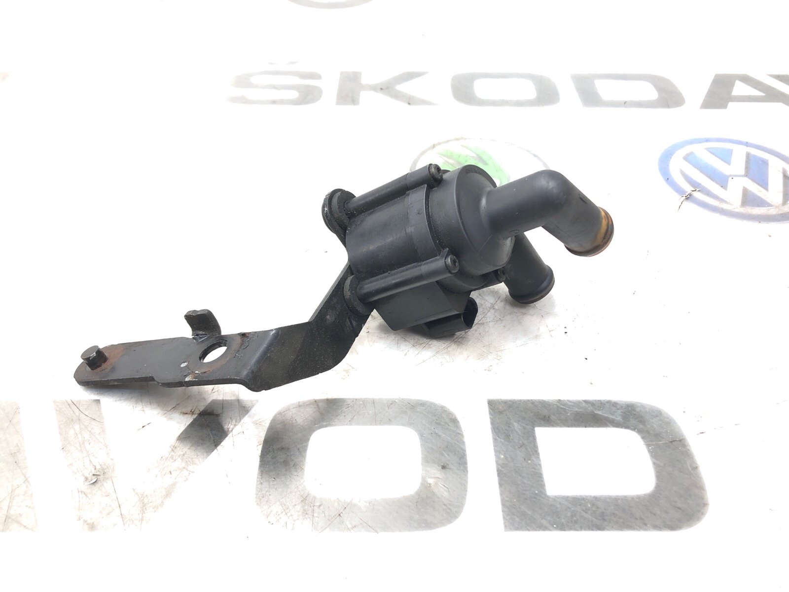 Дополнительная помпа, 2500 рублей, Москва