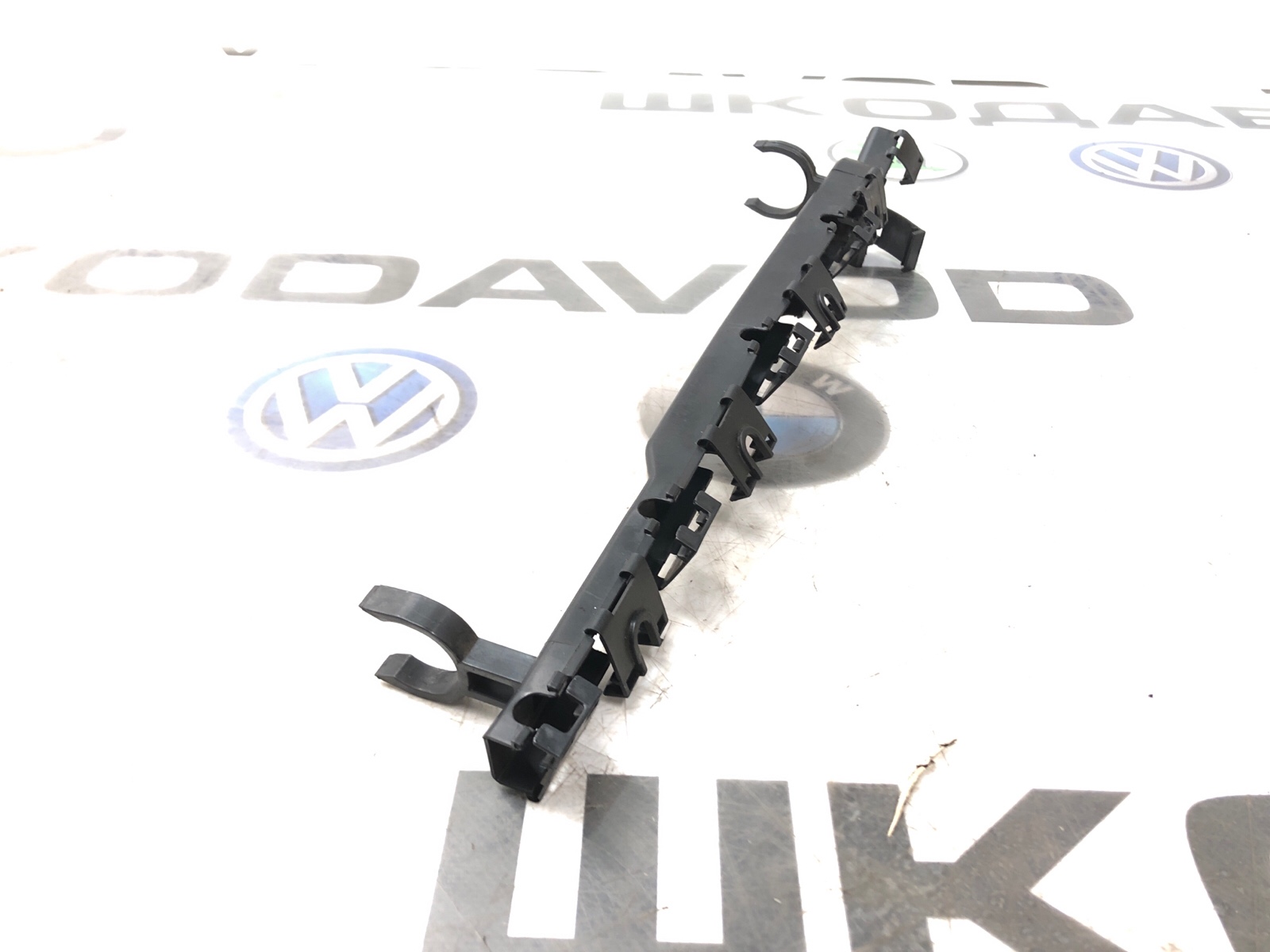 Кожух проводки двигателя, 500 рублей, Москва