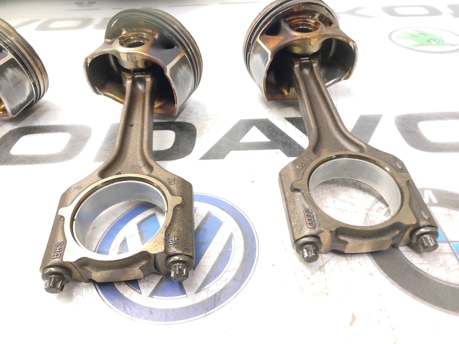 Поршень с шатуном, 20000 рублей, Москва