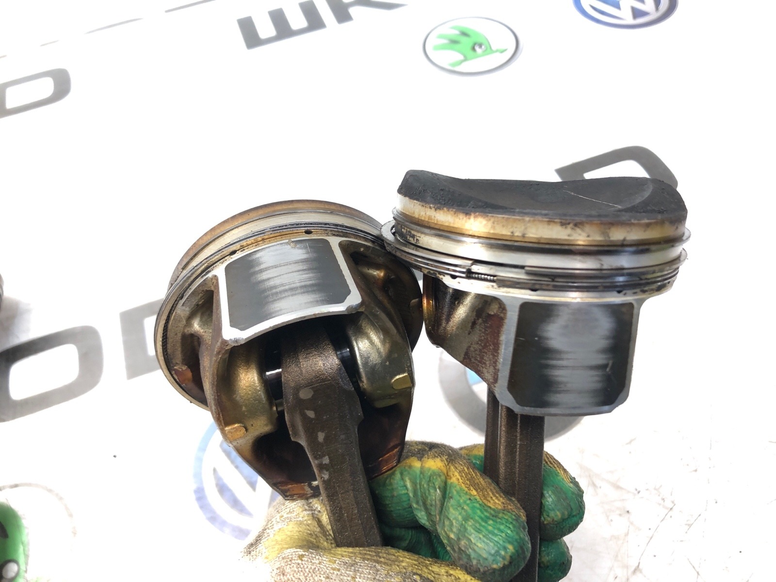 Поршень с шатуном, 20000 рублей, Москва