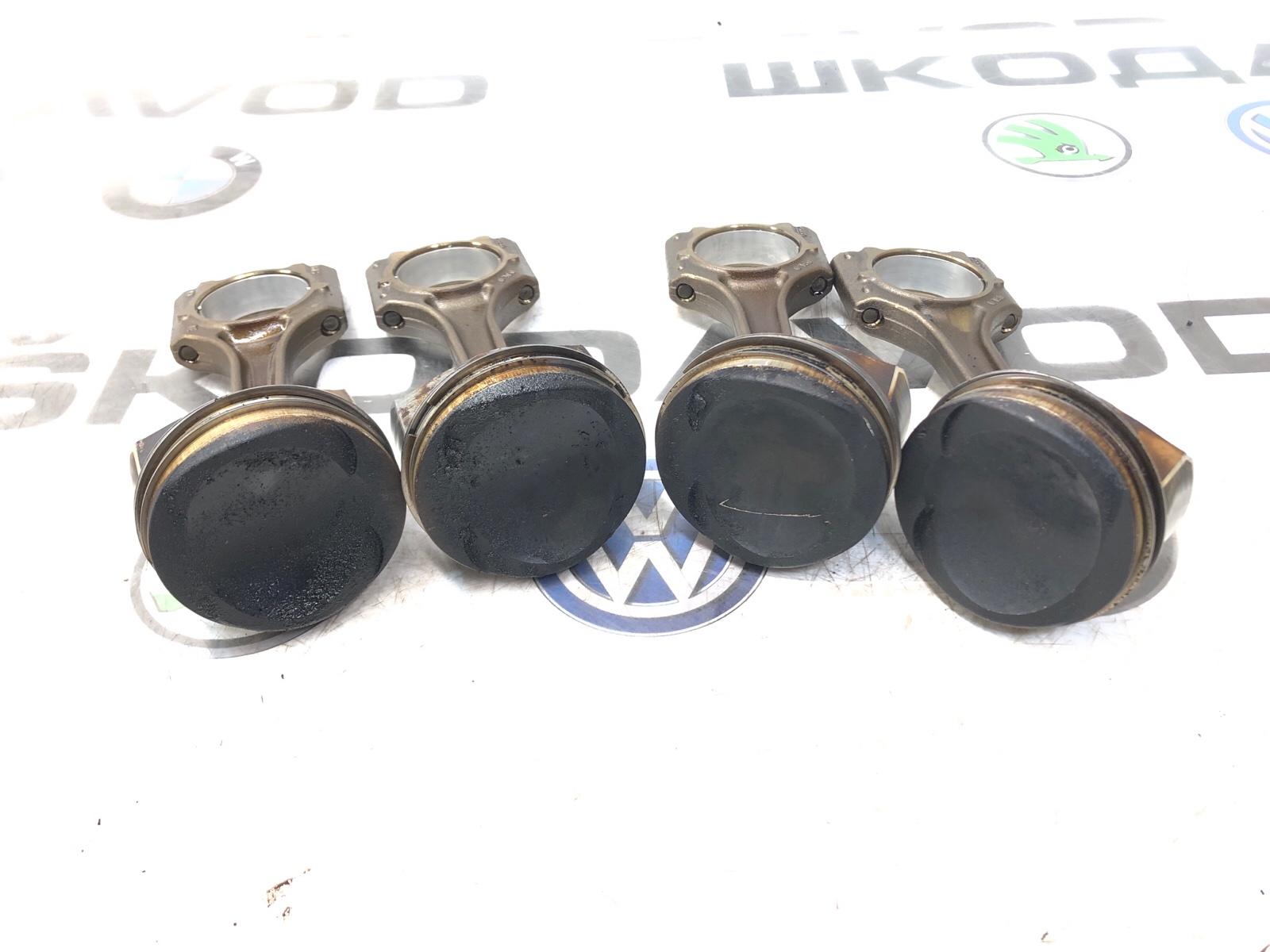 Поршень с шатуном, 20000 рублей, Москва