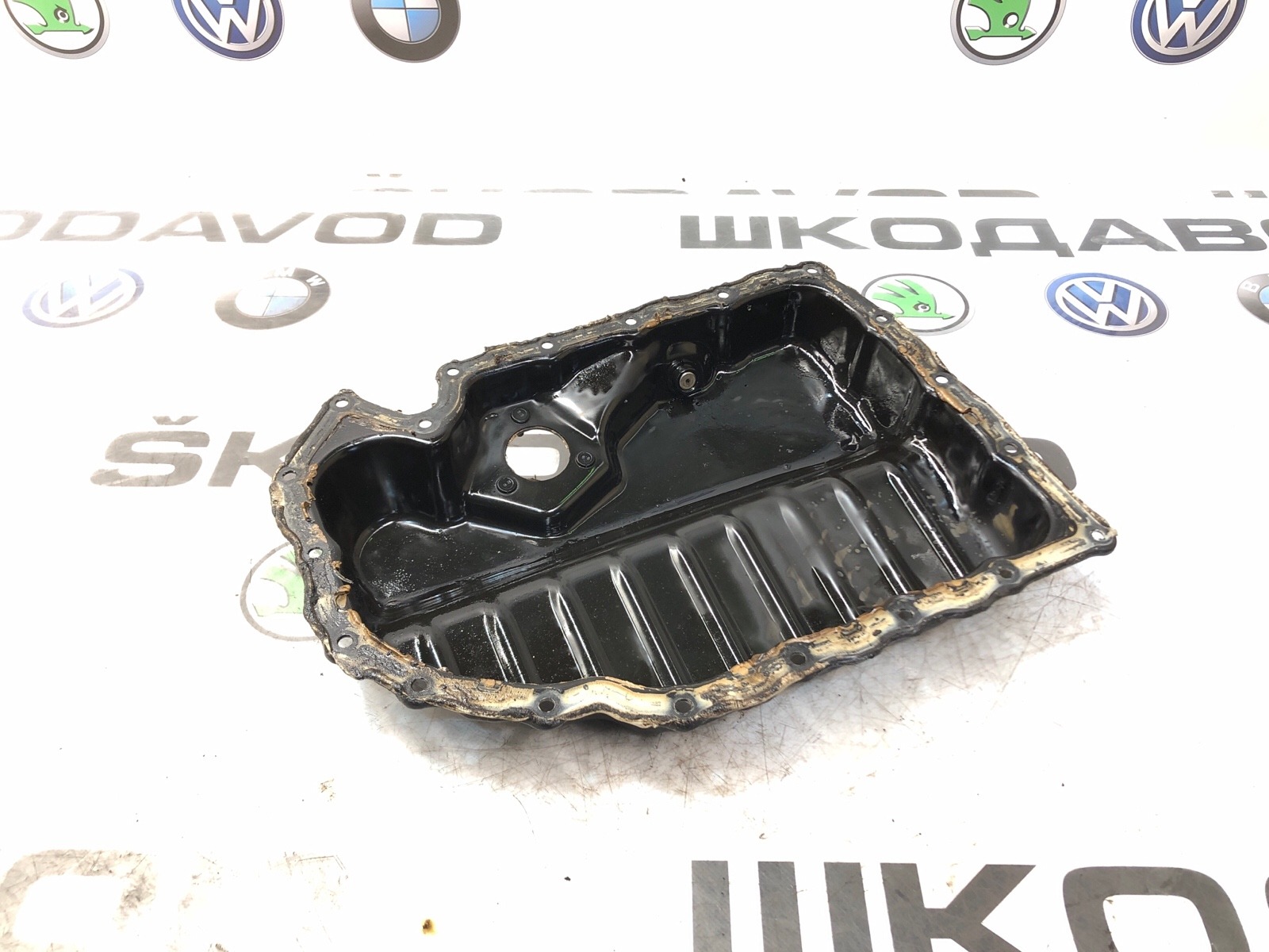 Масляный поддон двигателя, 2000 рублей, Москва