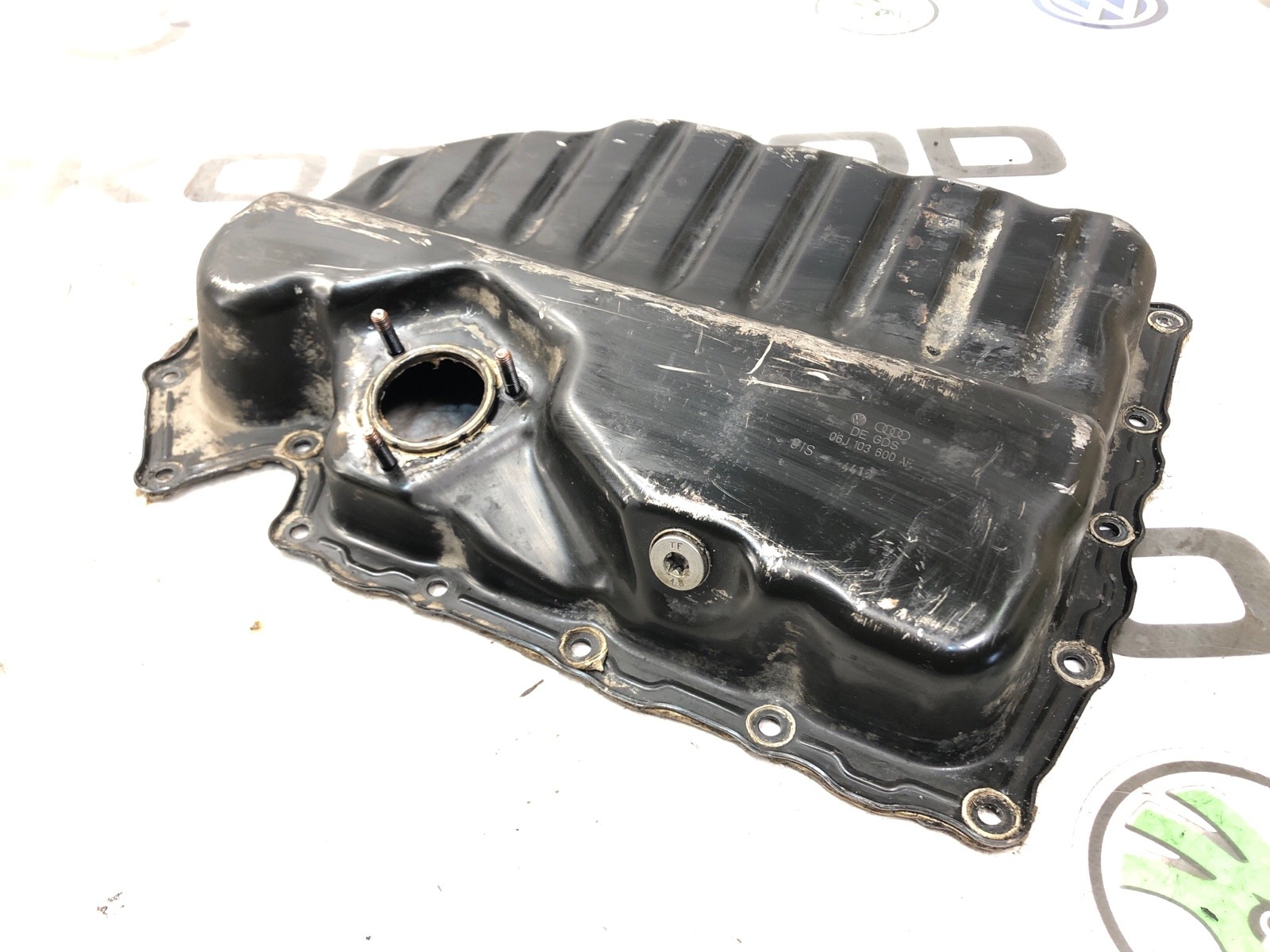 Масляный поддон двигателя, 2000 рублей, Москва