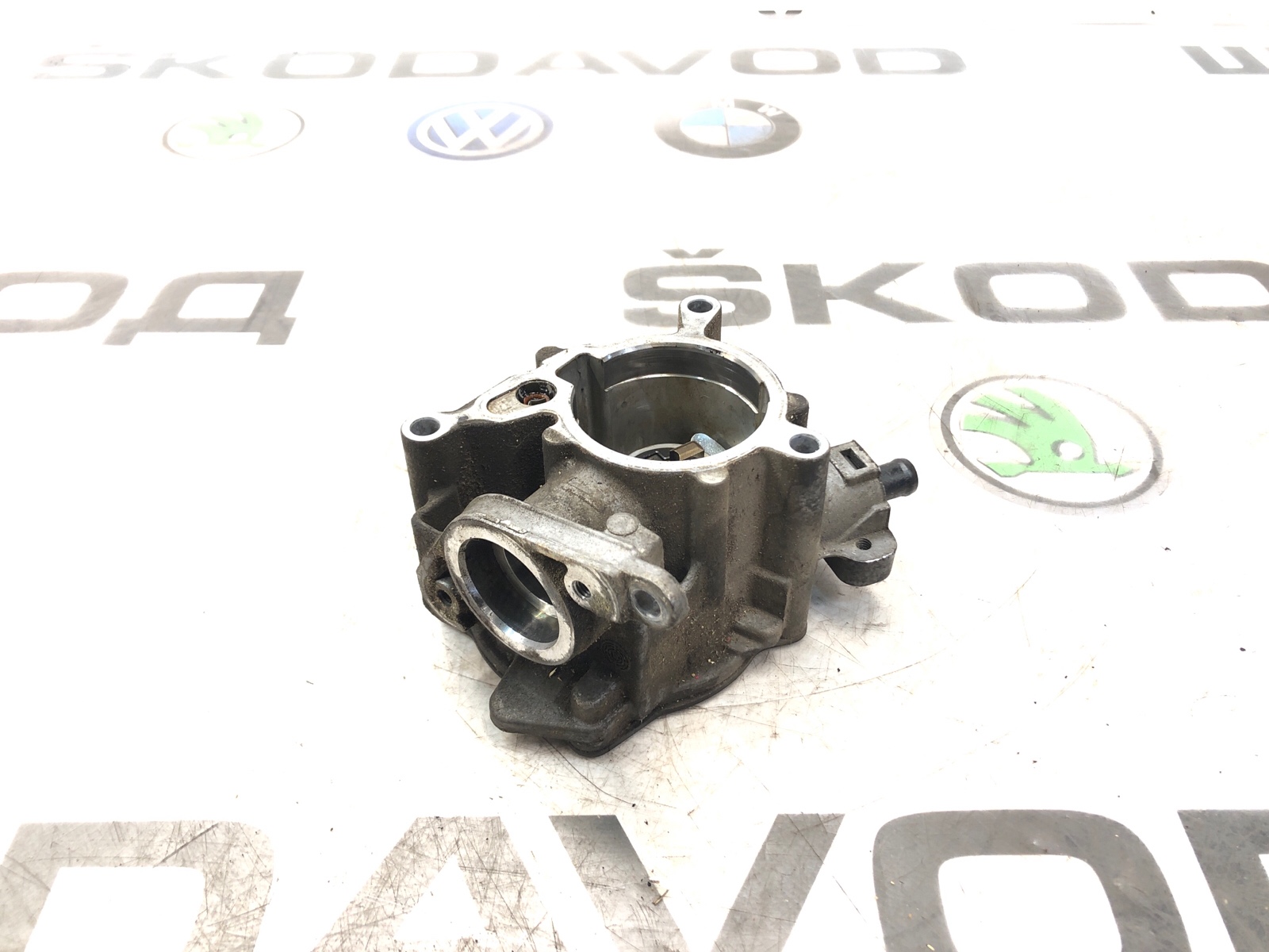 Насос вакуумный, 1500 рублей, Москва