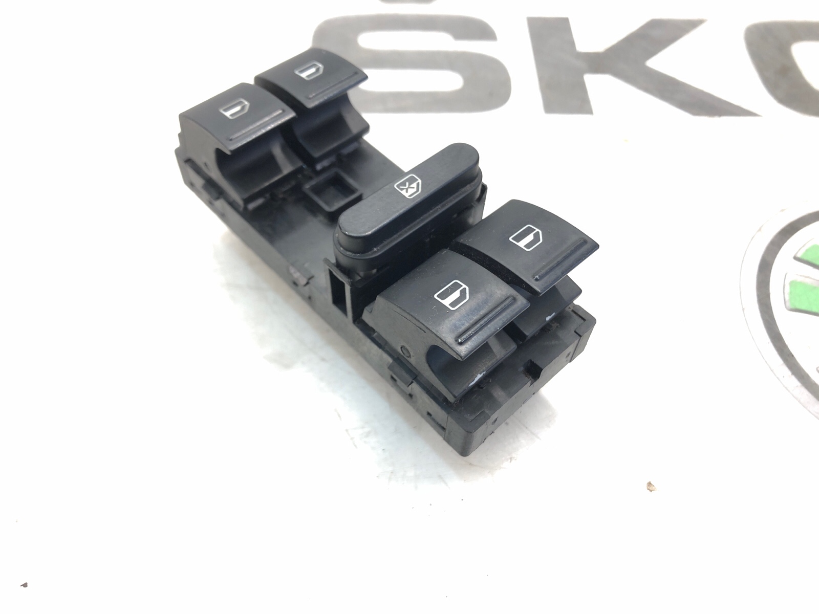 Блок управления стеклоподъемниками, 2000 рублей, Москва