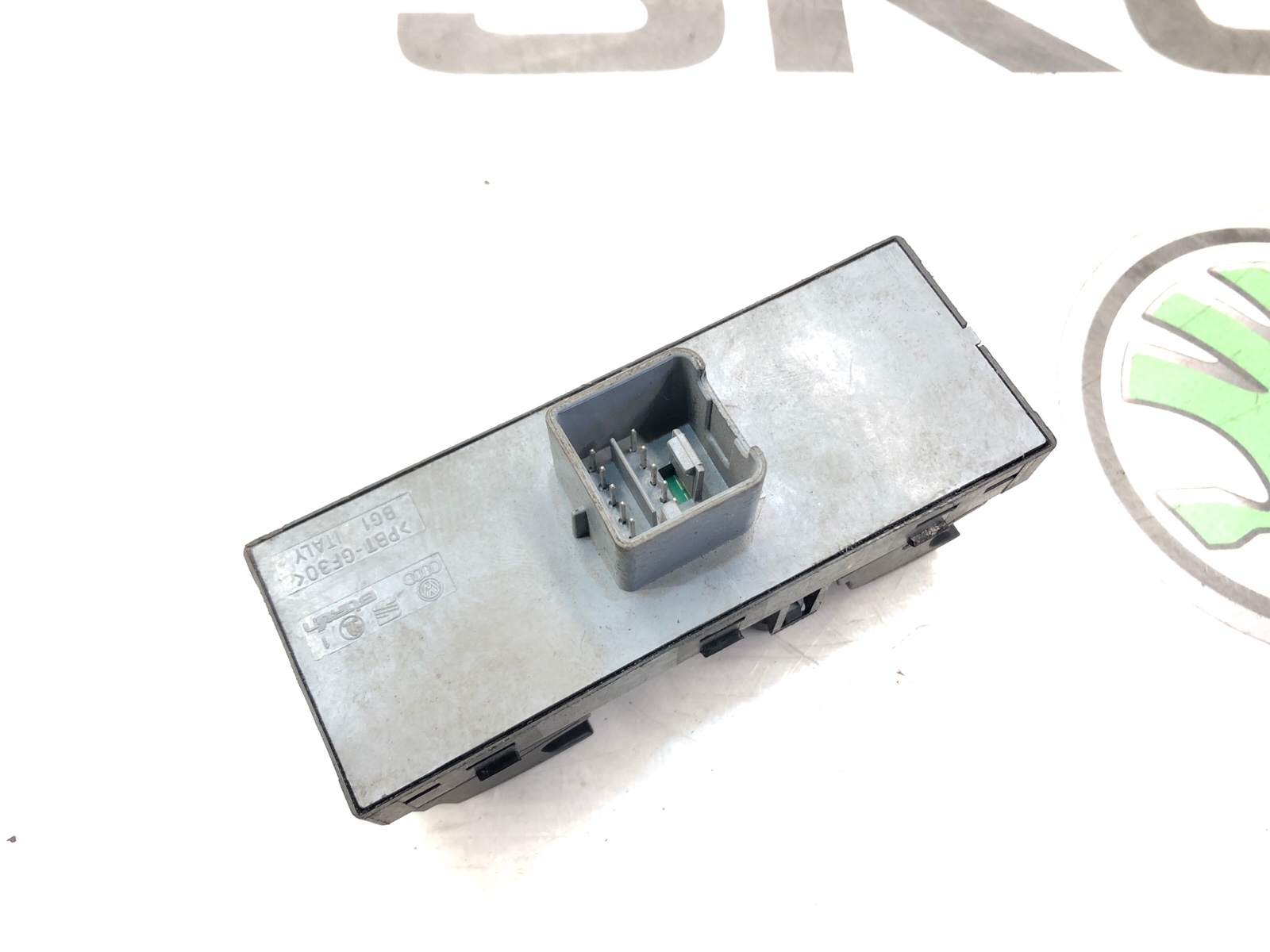 Блок управления стеклоподъемниками, 2000 рублей, Москва