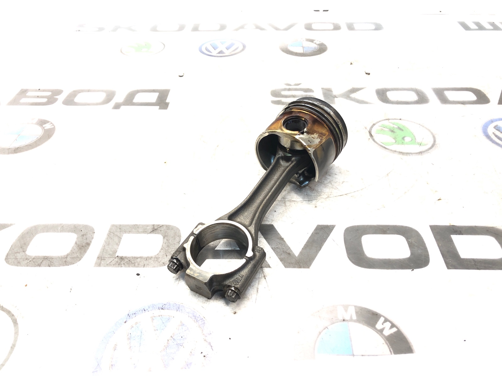 Поршень с шатуном, 3000 рублей, Москва