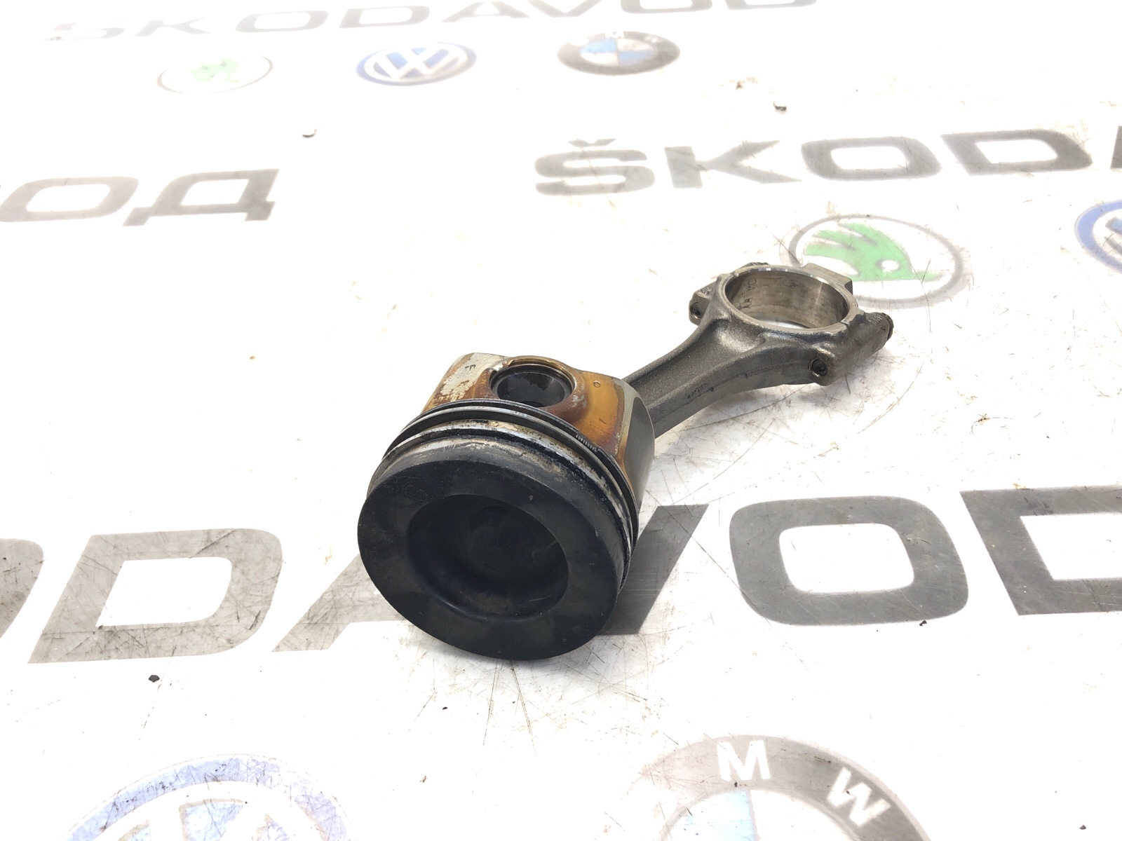 Поршень с шатуном, 3000 рублей, Москва