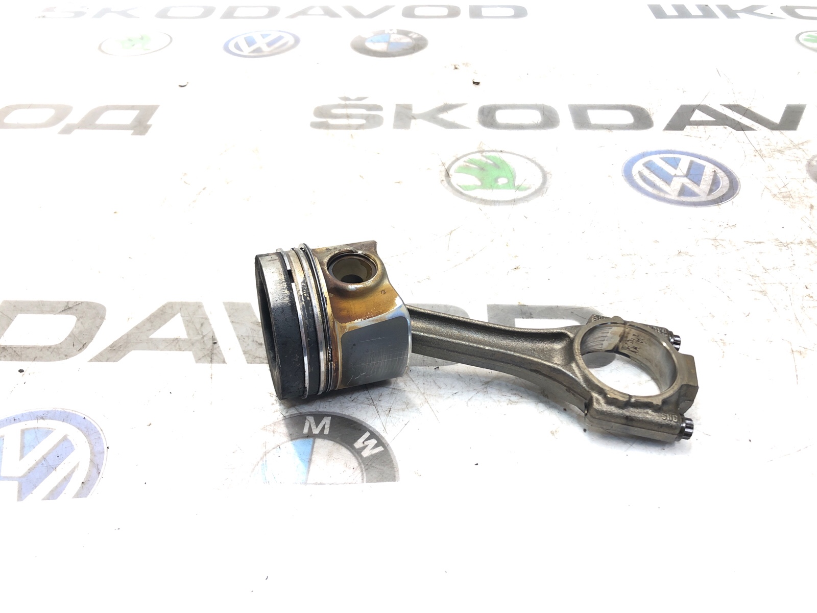 Поршень с шатуном, 3000 рублей, Москва