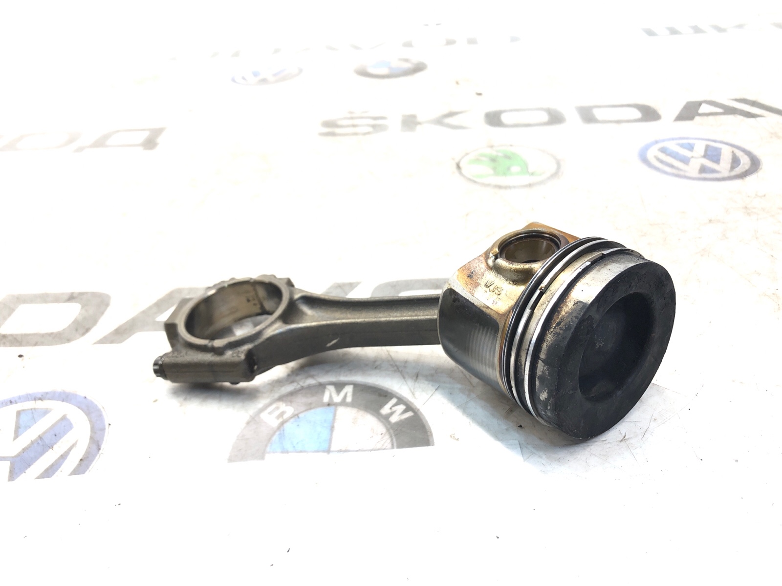 Поршень с шатуном, 3000 рублей, Москва