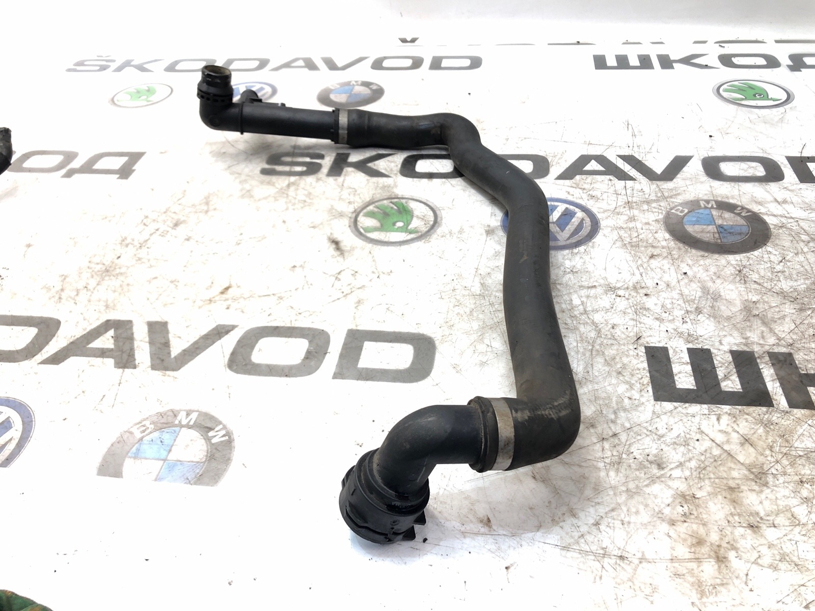 Патрубок радиатора нижний, 2000 рублей, Москва