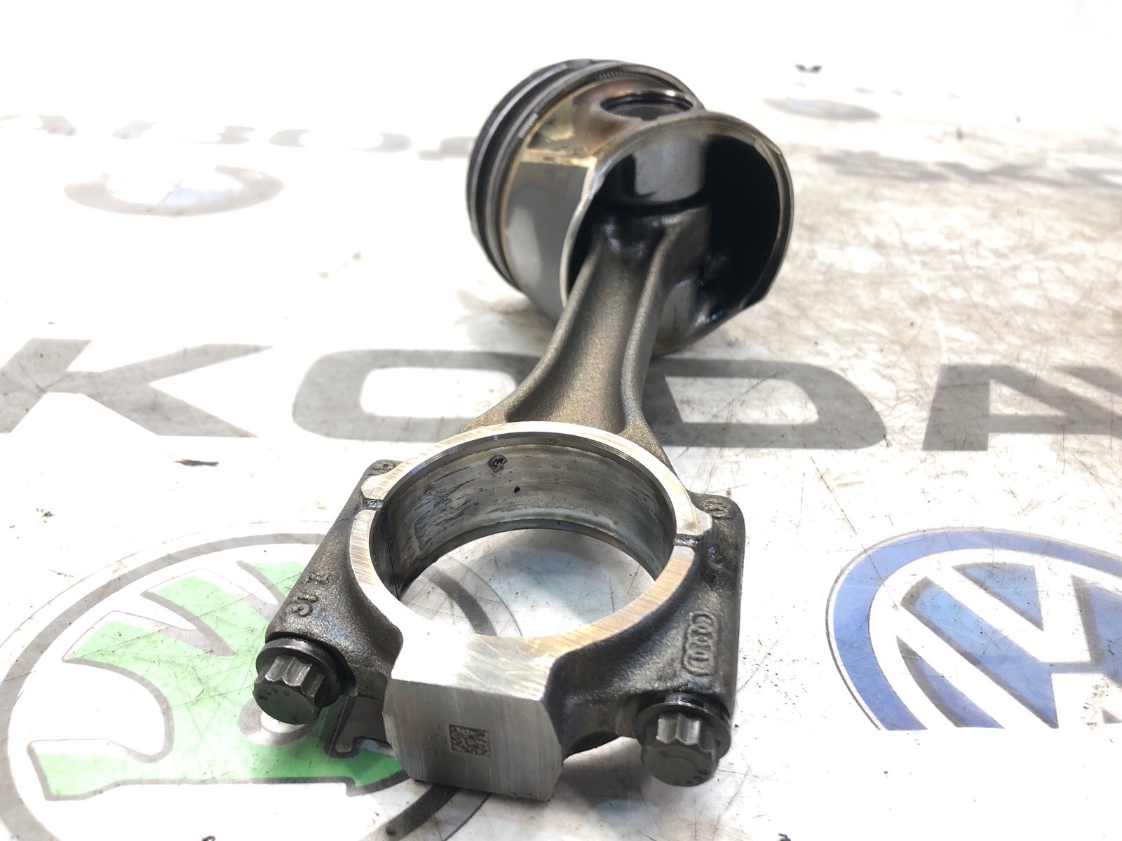 Поршень с шатуном, 3000 рублей, Москва