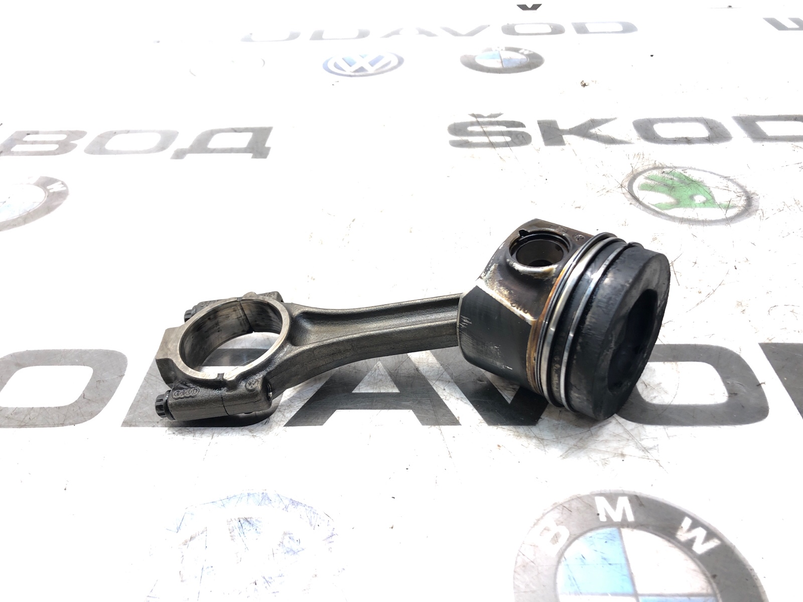 Поршень с шатуном, 3000 рублей, Москва