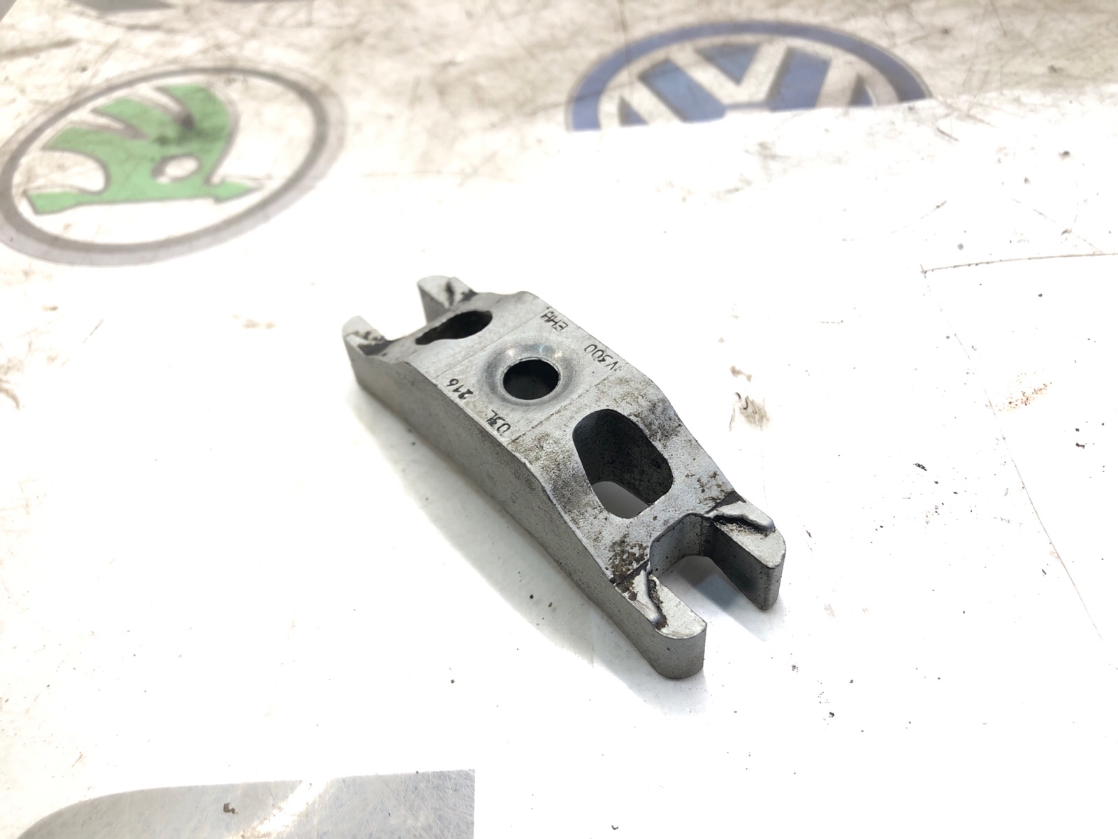 Кронштейн топливной форсунки, 750 рублей, Москва