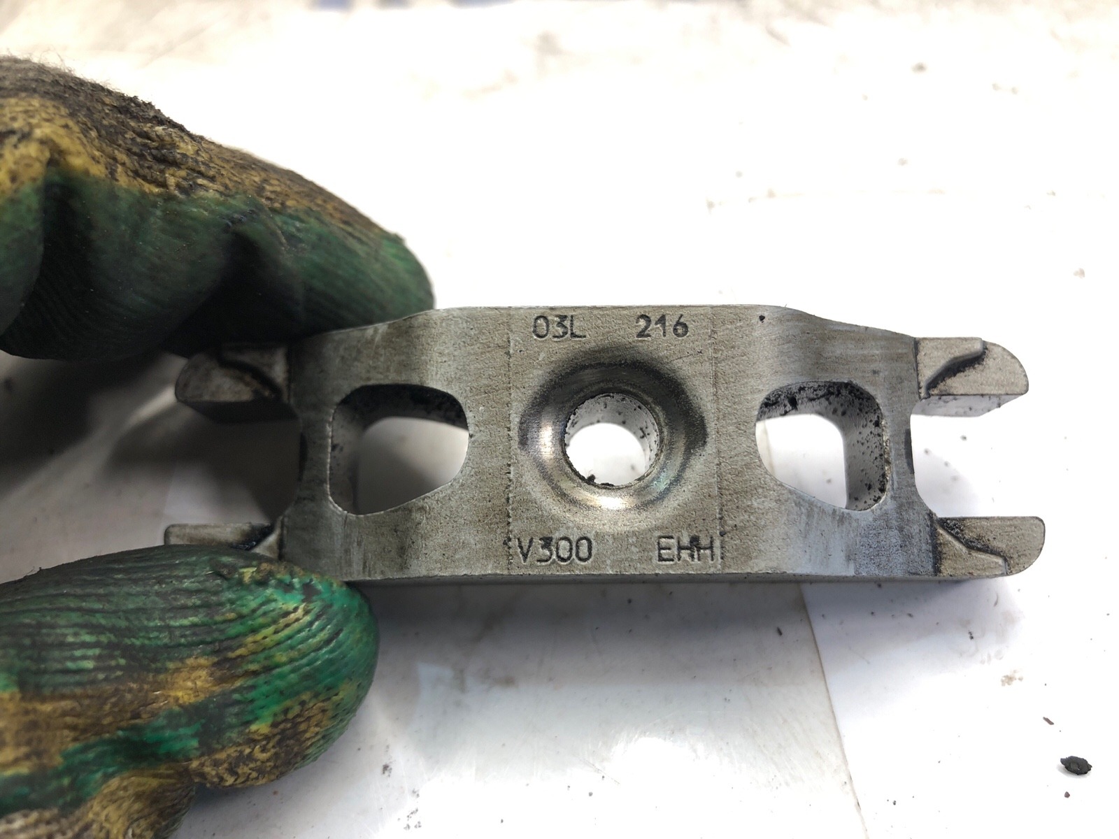 Кронштейн топливной форсунки, 750 рублей, Москва