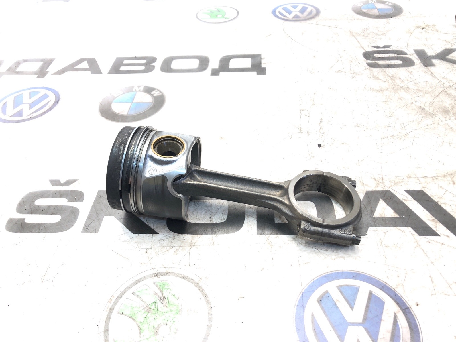 Поршень с шатуном, 5000 рублей, Москва