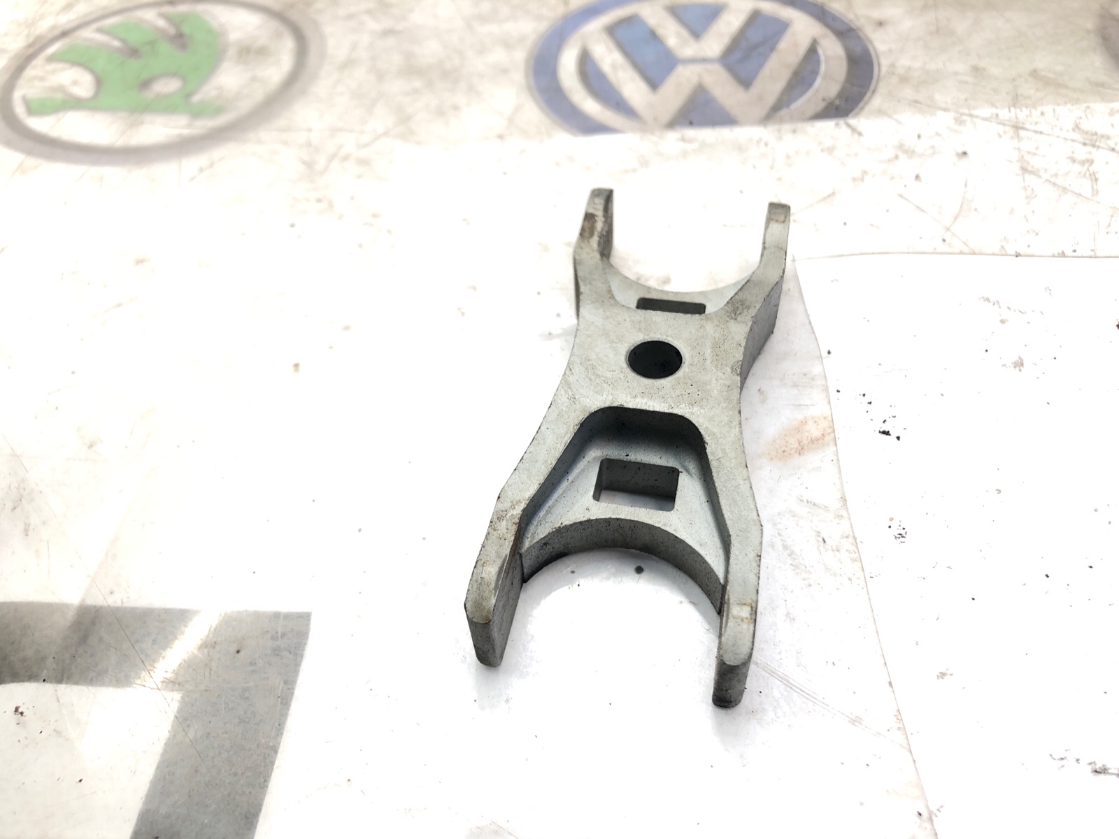 Кронштейн топливной форсунки, 1000 рублей, Москва