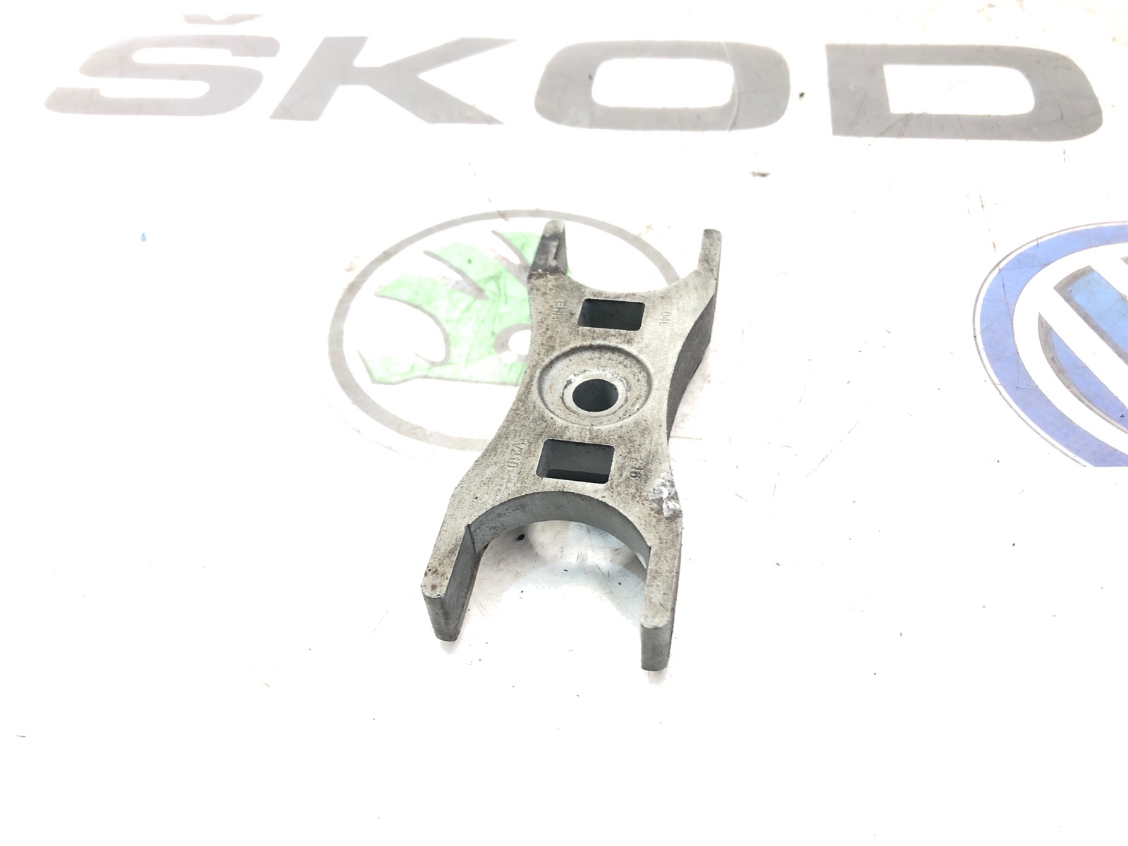 Кронштейн топливной форсунки, 1000 рублей, Москва