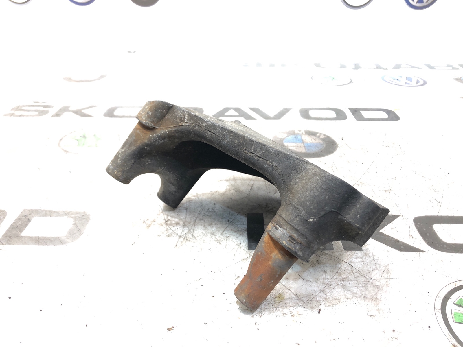 Кронштейн КПП, 2000 рублей, Москва