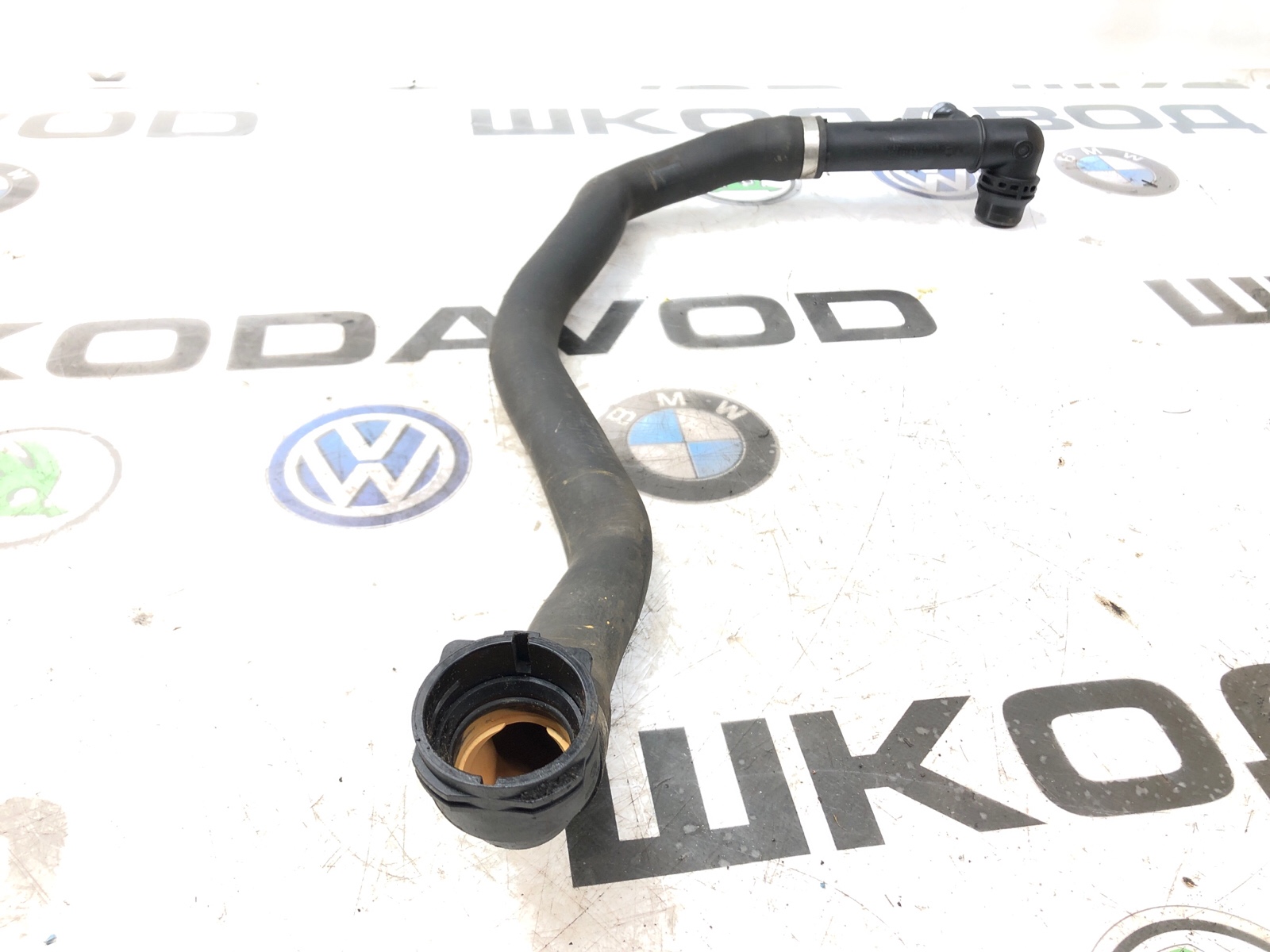 Патрубок радиатора нижний, 2500 рублей, Москва