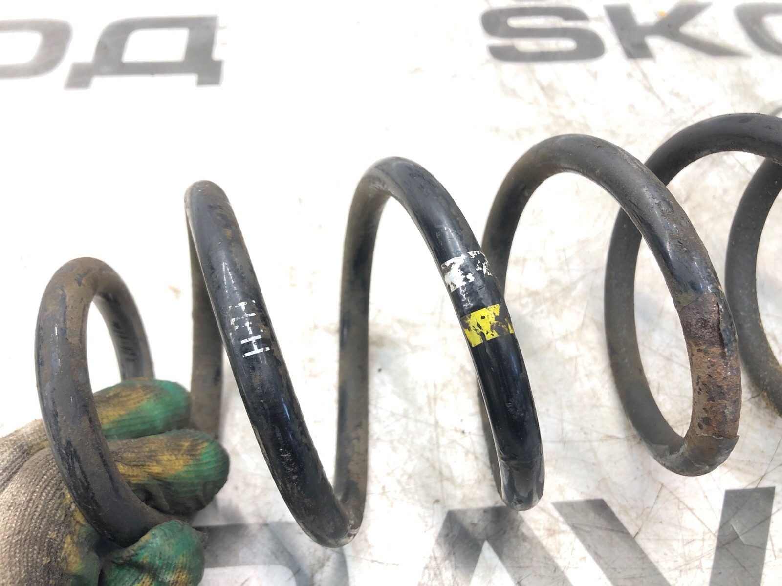 Пружина подвески, 2000 рублей, Москва