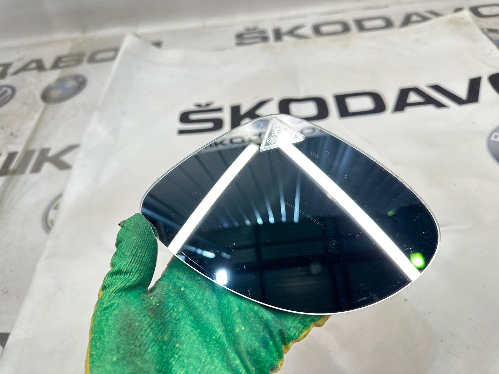 Зеркальный элемент, 3000 рублей, Москва