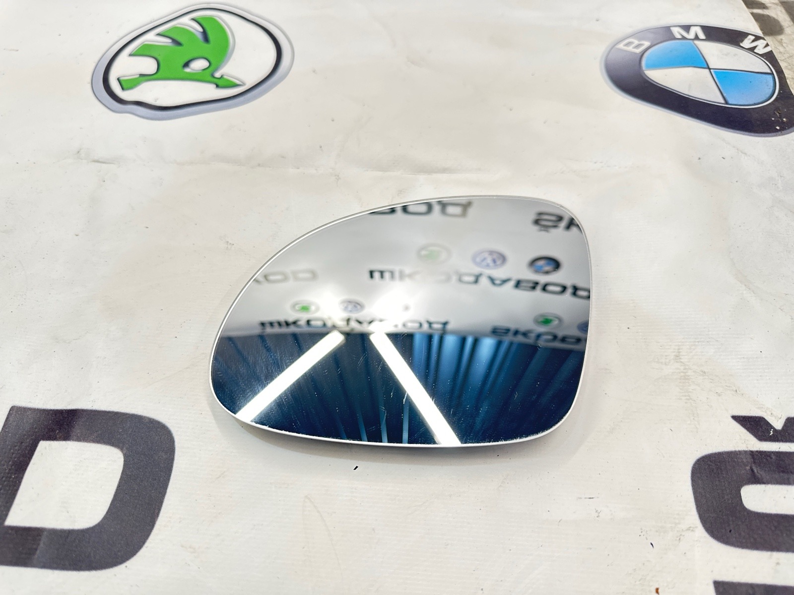 Зеркальный элемент, 3000 рублей, Москва