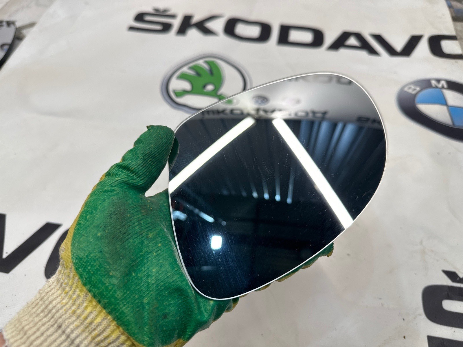 Зеркальный элемент, 3000 рублей, Москва