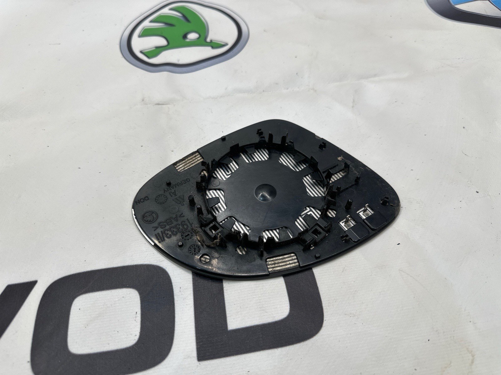 Зеркальный элемент, 3000 рублей, Москва