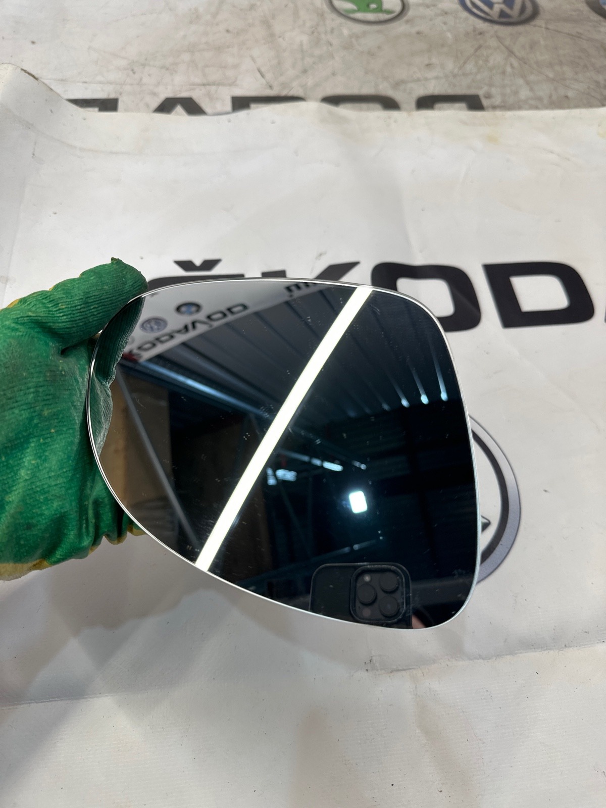 Зеркальный элемент, 3000 рублей, Москва