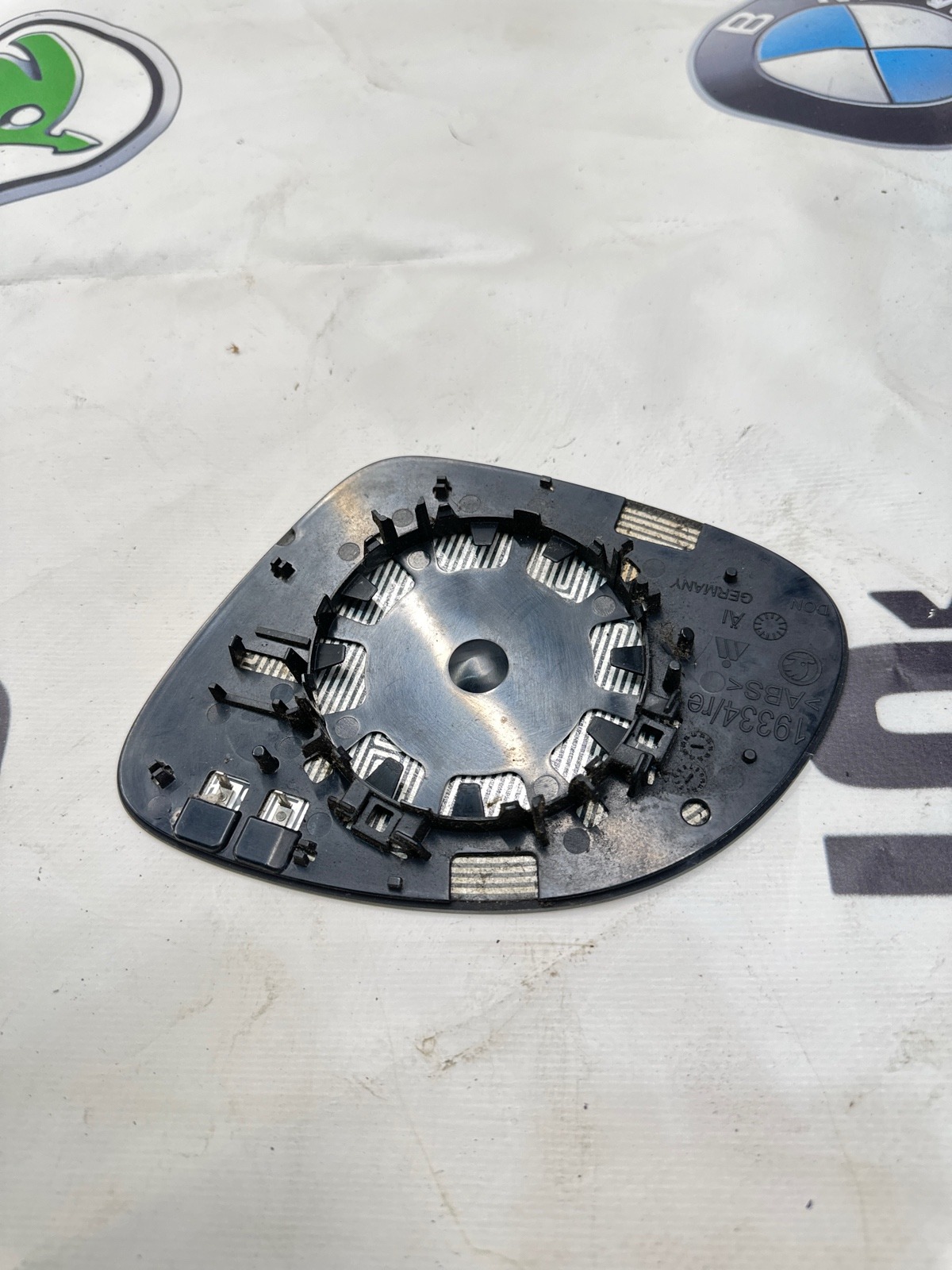 Зеркальный элемент, 3000 рублей, Москва