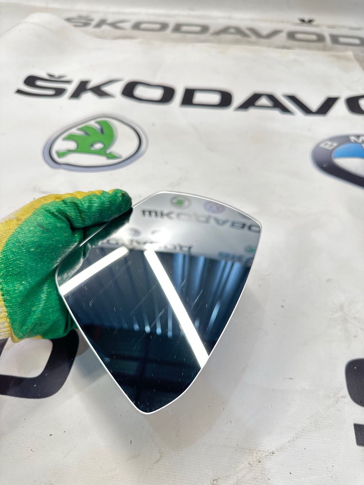 Зеркальный элемент, 3000 рублей, Москва